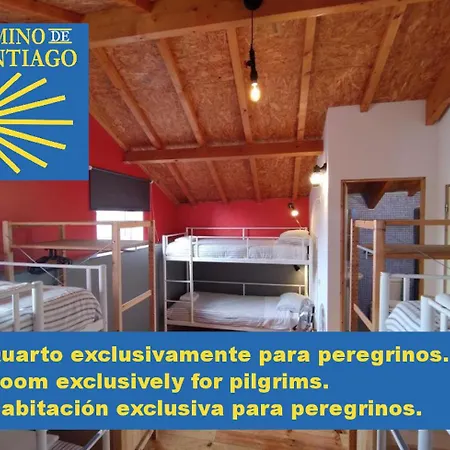 Hostal Sardines And Friends 04 *