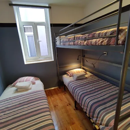 Sardines And Friends 04 * بوفوُ جي فارزيم