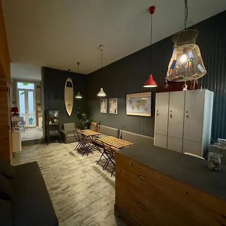 Sardines And Friends 04 بيت شباب