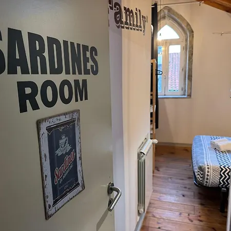 Sardines And Friends 04 *