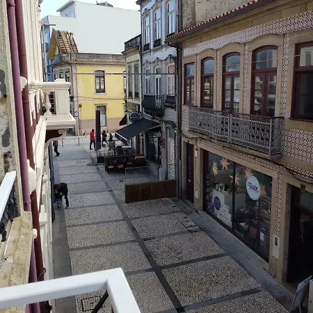 Sardines And Friends 04 Auberge de jeunesse