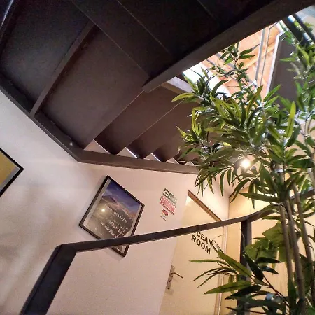 Sardines And Friends 04